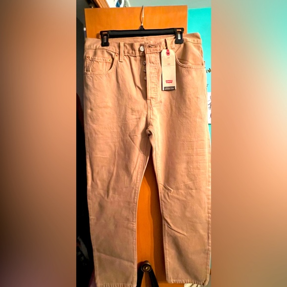 Levi's Other - Khaki Levi’s Jeans!! 32X30